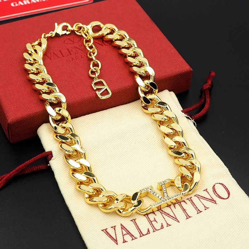 Valentino necklace 11lyx5 (15)